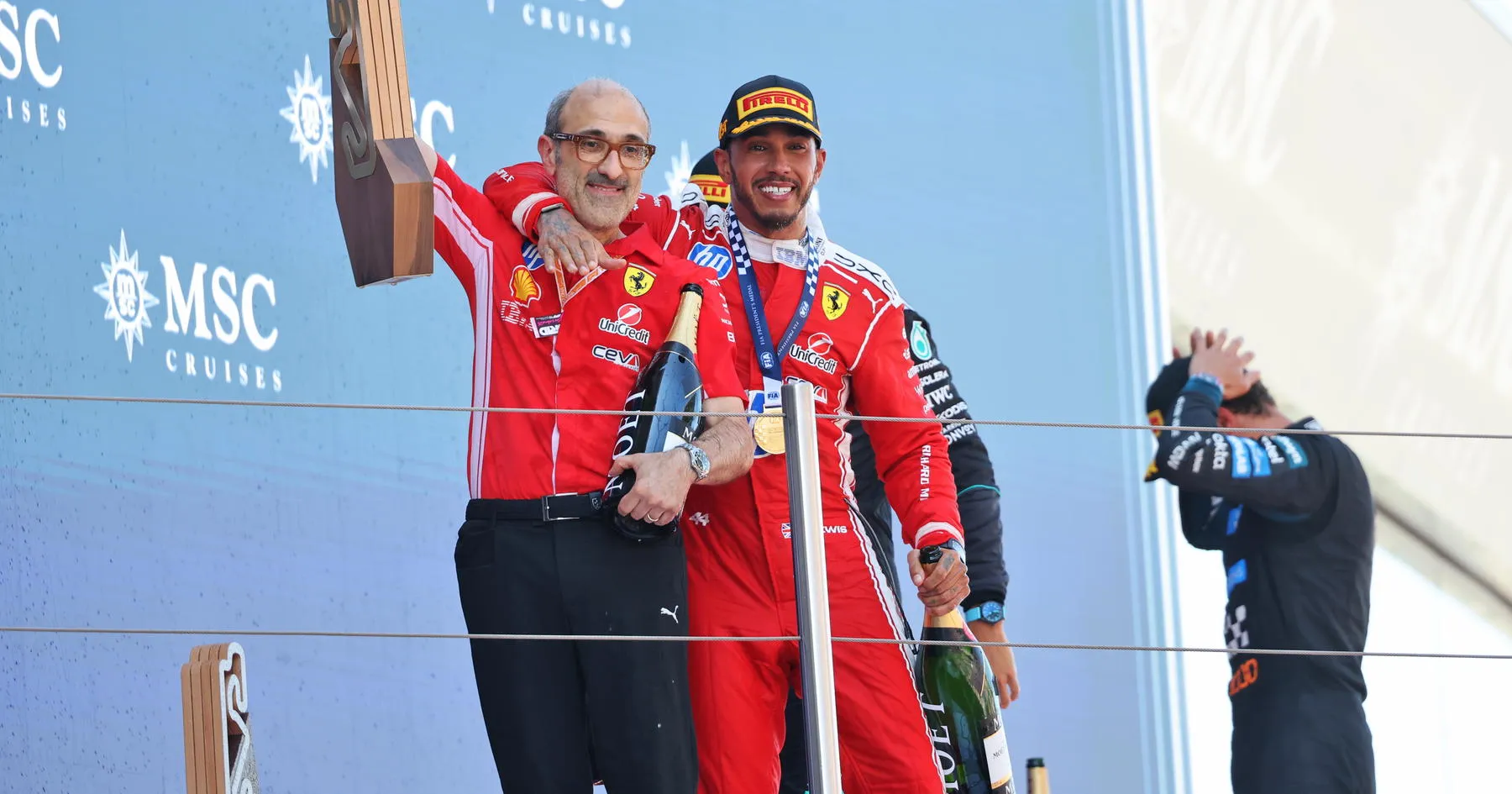 Kecemerlangan Lewis Hamilton di GP Spanyol Ditegaskan - sumber: (racingnews365)