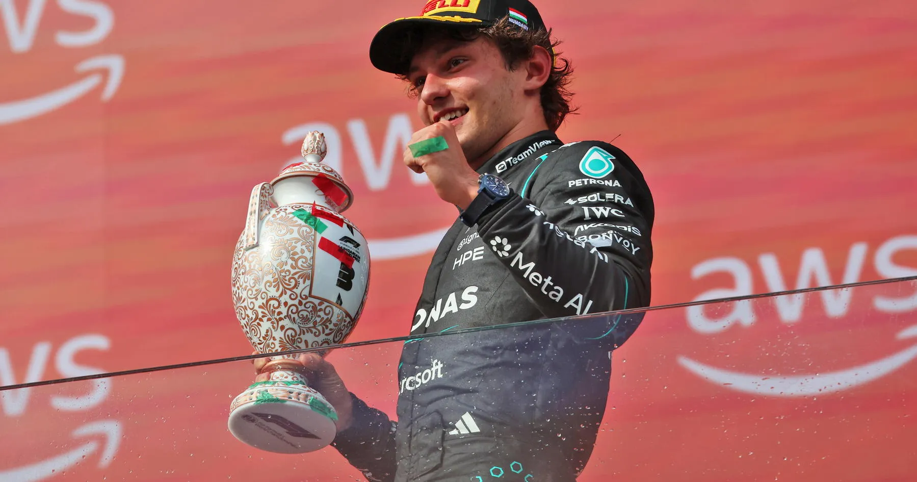 Kimi Antonelli: Talenta Luar Biasa di Musim F1 2026 - sumber: (racingnews365)