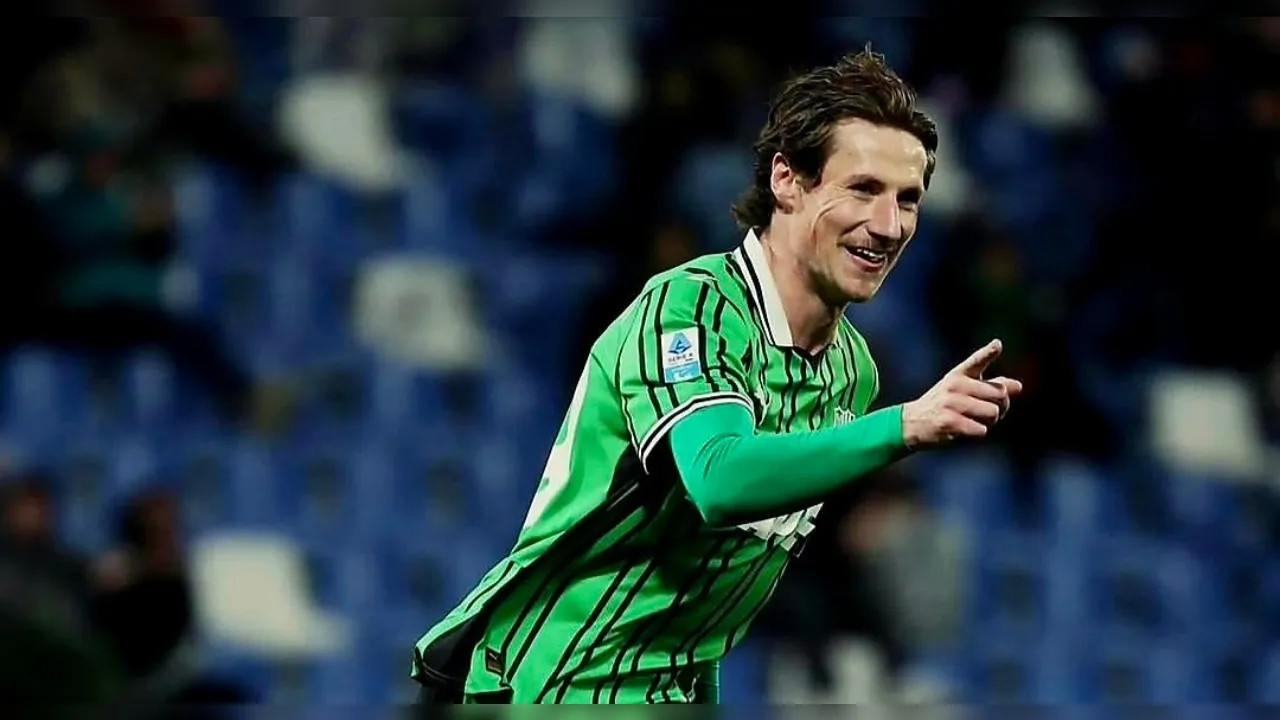 Striker incaran Lazio