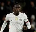 Marchetti: Uang Como Bikin Inter Batal Datangkan Trevoh Chalobah