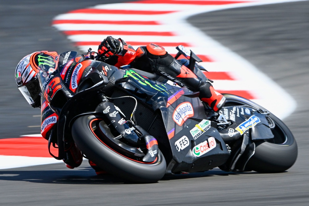 Marco Bezzecchi Kembali dan Pimpin Latihan GP Inggris