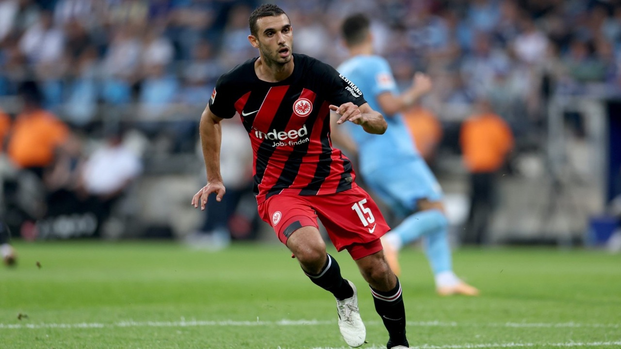 Meski Terbuang dari Frankfurt, Sevilla Masih Tertarik Boyong Ellyes Skhiri
