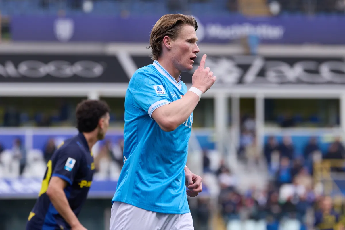 Napoli Dapat Kabar Terbaru McTominay Usai Absen di Laga Osasuna - sumber: (footballitalia)