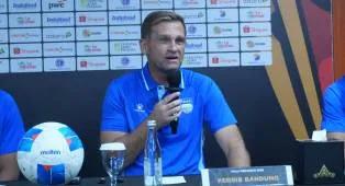 Persib Gagal Angkat Trofi, Igor Tetap Apresiasi Peran Bobotoh