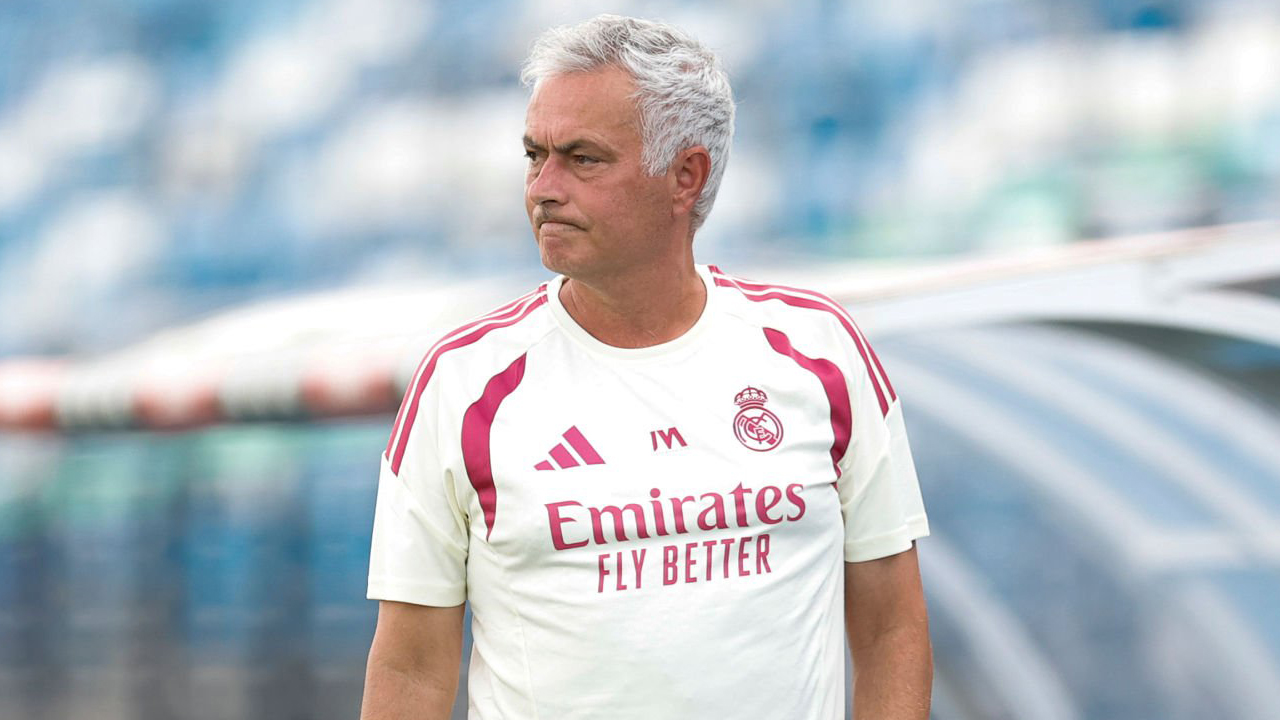 Real Madrid Gagal Amankan Rodri, Jose Mourinho Ngamuk