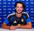 Resmi! Leeds United Rekrut James Trafford dari Manchester City
