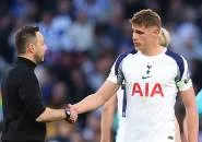 Roberto De Zerbi Jadi Alasan Micky van de Ven Mau Bertahan di Tottenham?