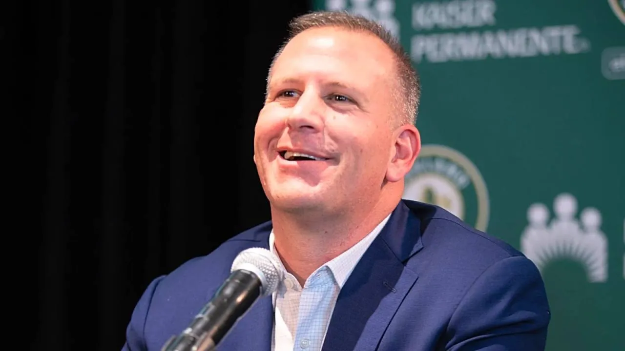 Athletics juga akan memulai pencarian pengganti David Forst, yang baru menandatangani kontrak baru bersama klub kurang dari setahun lalu. (Foto: AP)