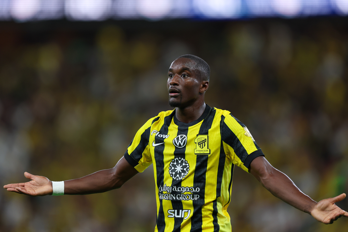 Bayer Leverkusen Ungguli Inter dalam Perburuan Moussa Diaby
