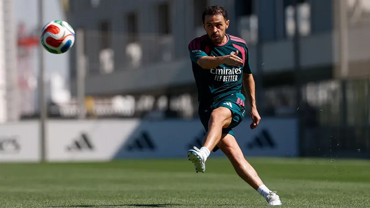 Bernardo Silva Akan Jadi Pusat Perhatian saat Lawan Ferencvaros
