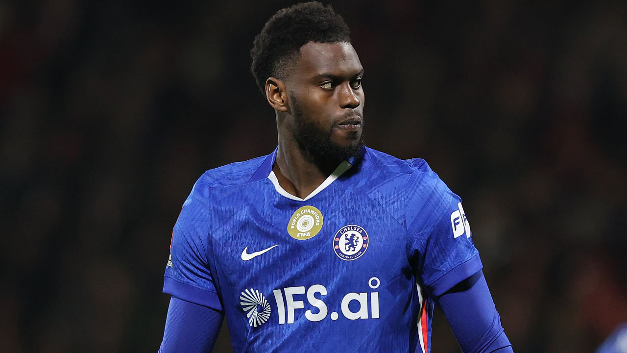Chelsea dan Napoli Masih Buntu dalam Negosiasi Benoit Badiashile