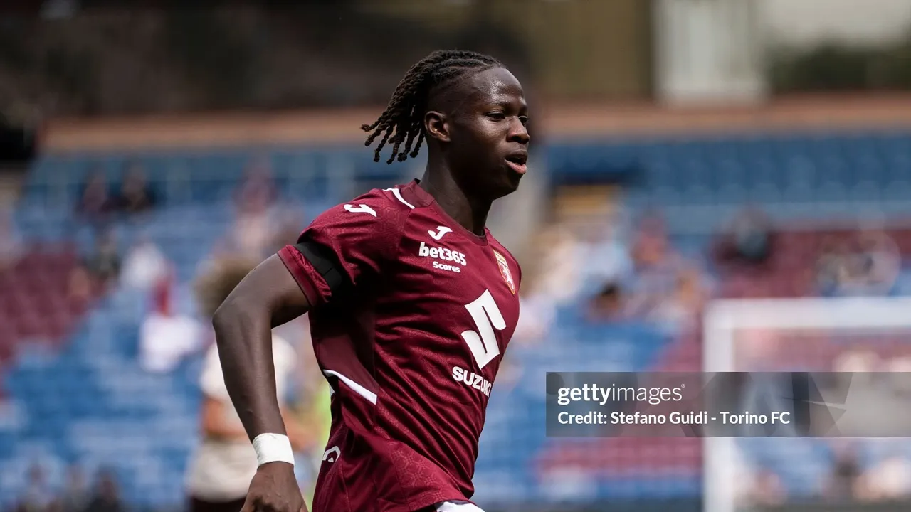 Crystal Palace belum menyerah mengejar Alieu Njie