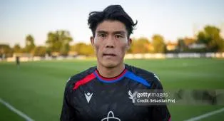 Crystal Palace Resmi Rekrut Takehiro Tomiyasu