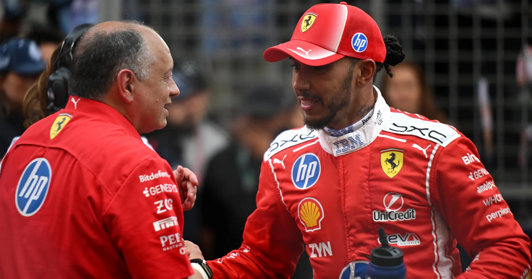 Emerson Fittipaldi Dukung Hamilton Tantang Gelar Juara - sumber: (racingnews365)