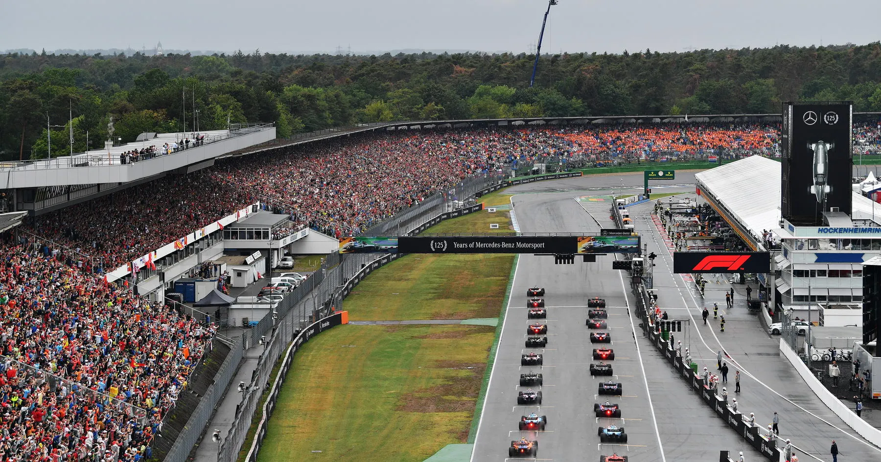 F1 CEO Bahas Kemungkinan Kembalinya Grand Prix Jerman - sumber: (racingnews365)