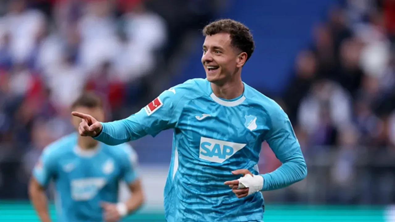 Fisnik Asllani Batal ke Leipzig, Peluang Bagi Barcelona Terbuka