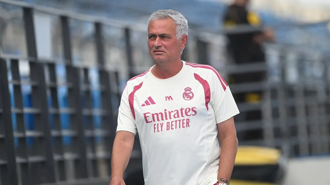 Jose Mourinho Mulai Lakukan Langkah Perubahan dari Dalam