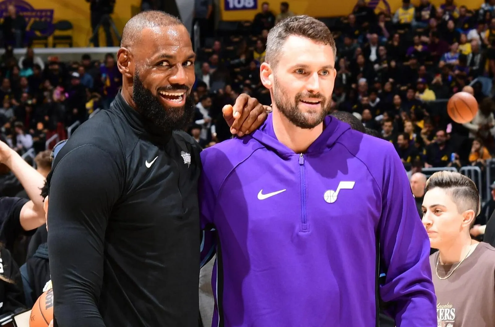 Kevin Love Berharap Reuni dengan LeBron, Terkendala di Sixers - sumber: (mainbasket)