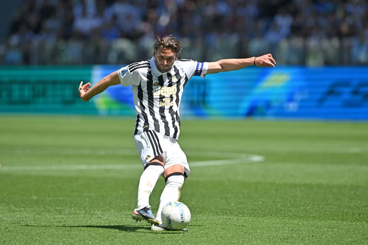 Real Madrid Siapkan Manuver Berani untuk Rekrut Gelandang Juventus Locatelli - sumber: (footballitalia)