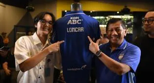 Danijel Loncar Diharapkan Ikuti Jejak Mateo Kocijan di Persib