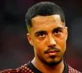 Debut Impresif Youri Tielemans di Laga Kontra PSG Tuai Pujian Fans Man Utd