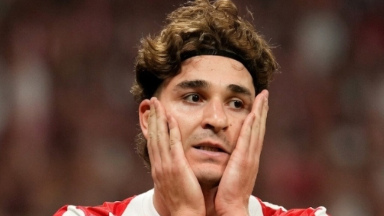 Diperingatkan Lagi Oleh Atletico Madrid, Barcelona Tak Goyah Soal Alvarez