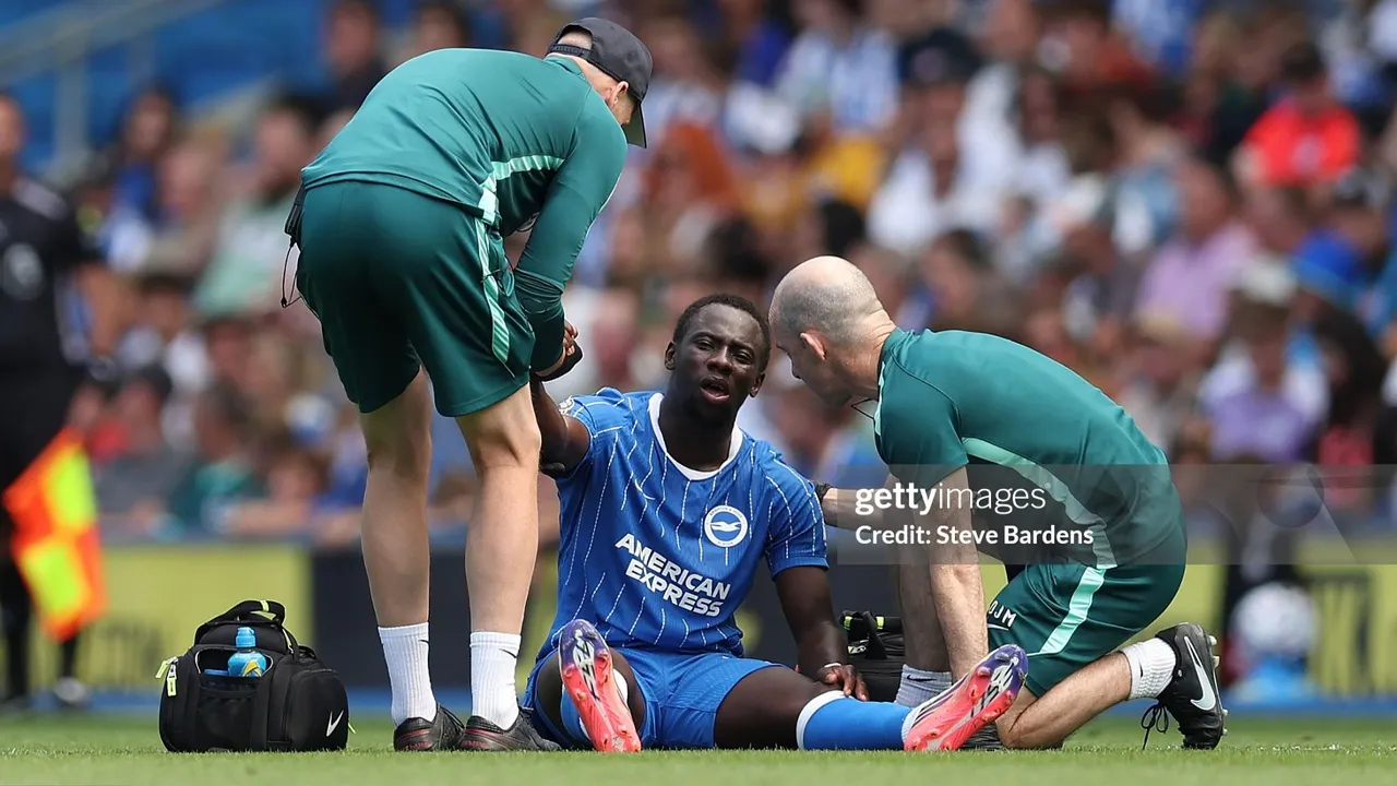 Fabian Hurzeler masih menunggu hasil pemeriksaan Yankuba Minteh