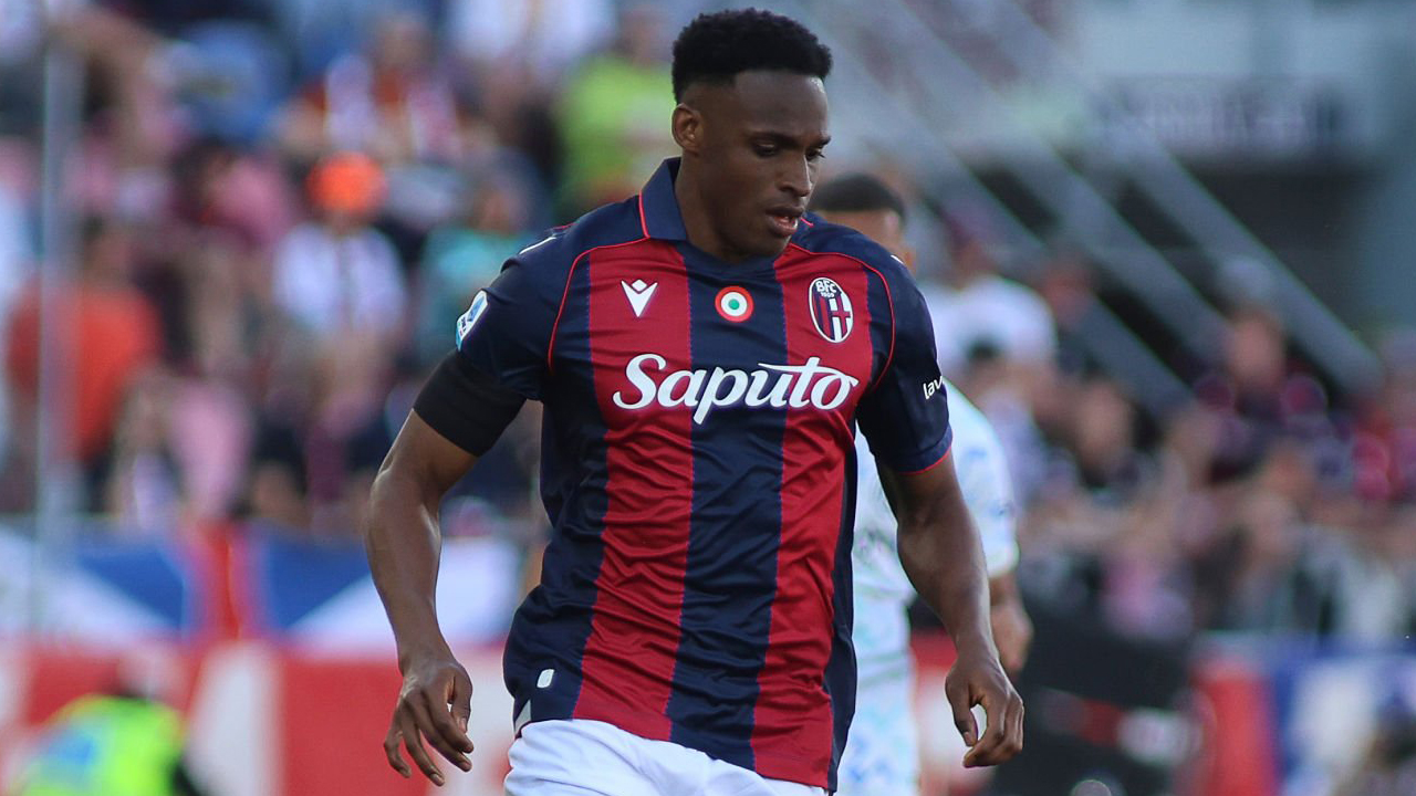 Forest Dapat Kabar Baik, Bologna Turunkan Harga Jhon Lucumi