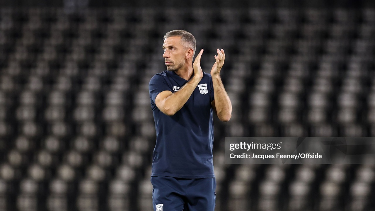 Gary O'Neil Puas Ipswich Tampil Meyakinkan saat Kalahkan Rayo Vallecano