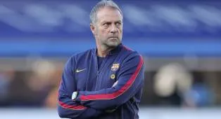 Hansi Flick Konfirmasi Ronald Araujo Dipinjamkan Barcelona ke Liverpool