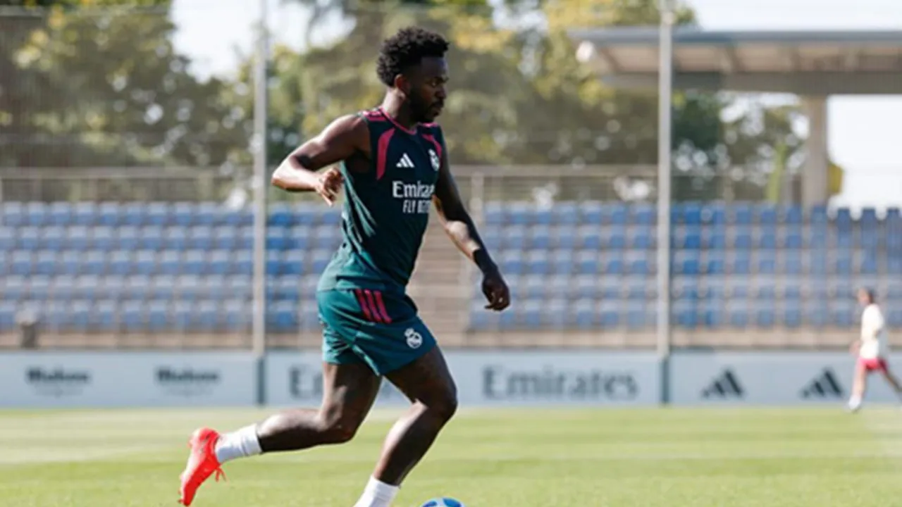 Jose Mourinho Lega Real Madrid Perpanjang Kontrak Vinicius Jr