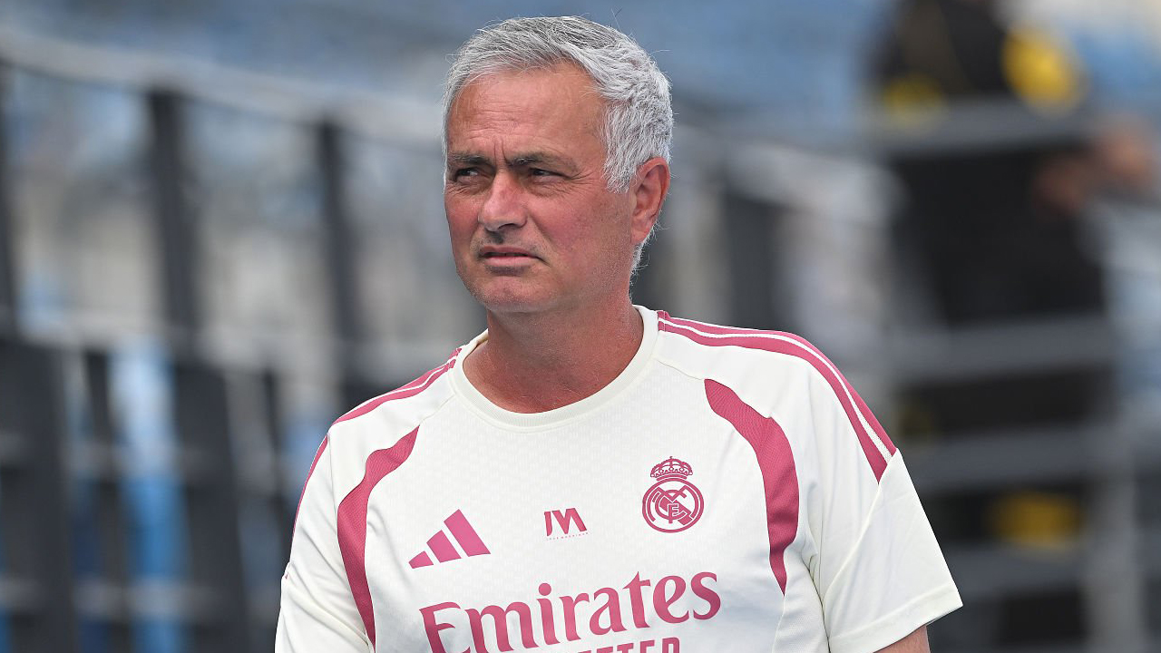 Jose Mourinho Tutup Peluang Lepas Brahim Diaz dan Thiago Pitarch