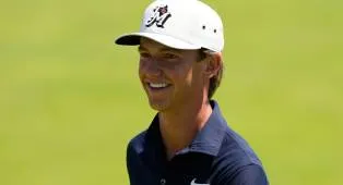 Miles Russell Satu Grup dengan Dua Pegolf Top di US Amateur