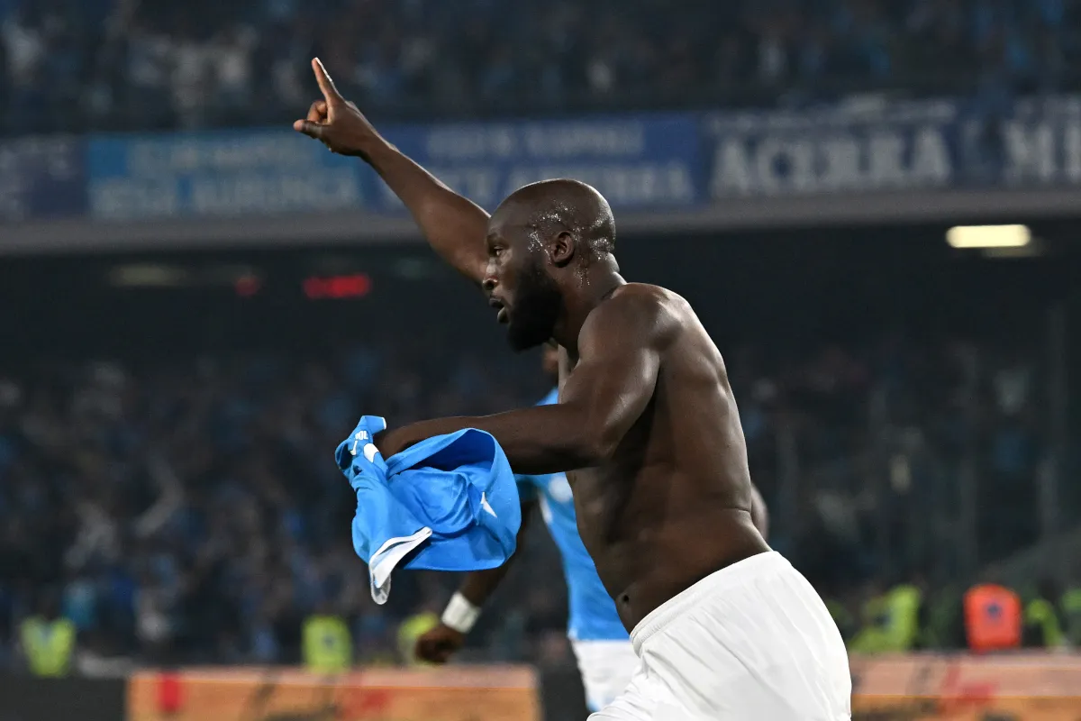 Napoli dan Lukaku Sepakat Minta €10 Juta untuk Transfer ke Fenerbahce - sumber: (footballitalia)
