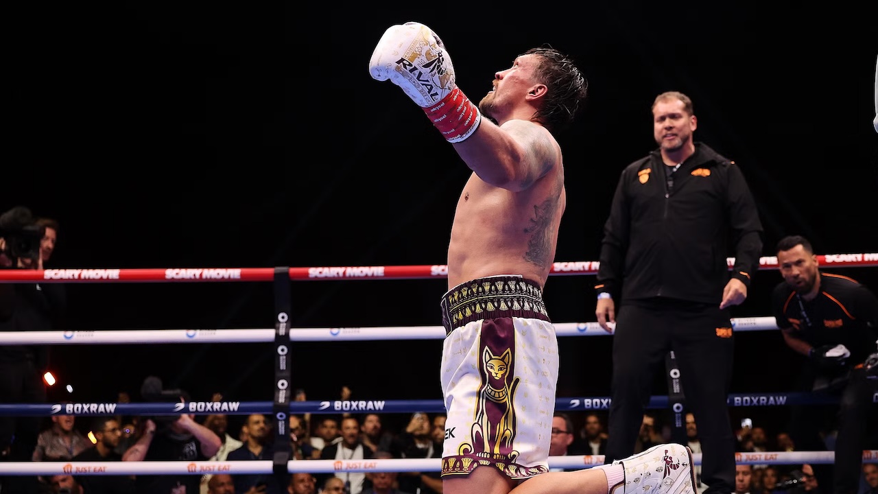 Oleksandr Usyk Tegaskan Siap Hadapi Wilder dalam Pertarungan Terakhirnya