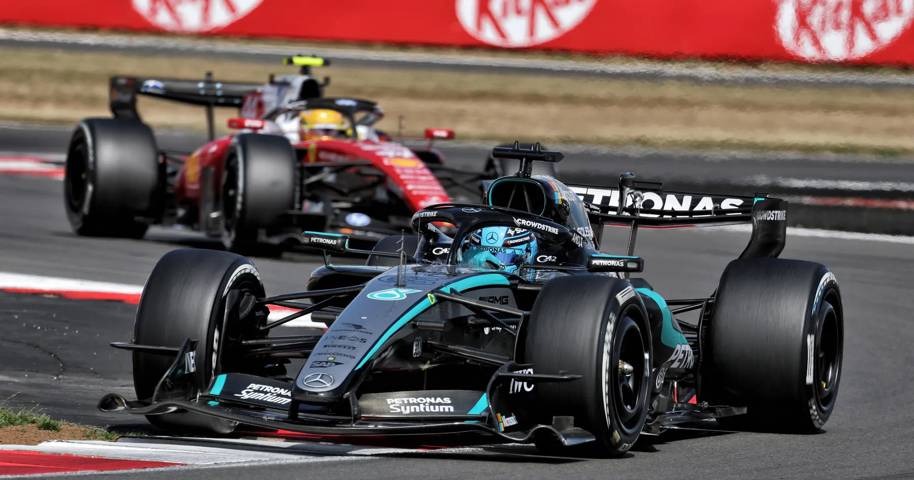 Perbandingan Posisi Konstruktur F1 2025 dan 2026 - sumber: (racingnews365)