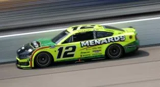 Ryan Blaney Start Terdepan Untuk Balapan NASCAR Cup Series di Iowa
