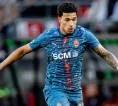 The Sun: Milan Bersaing dengan Arsenal dan Man United Untuk Kaua Elias