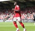 Arnaud Kalimuendo Dikejar Real Betis, Nottingham Forest Pasang Harga Tinggi