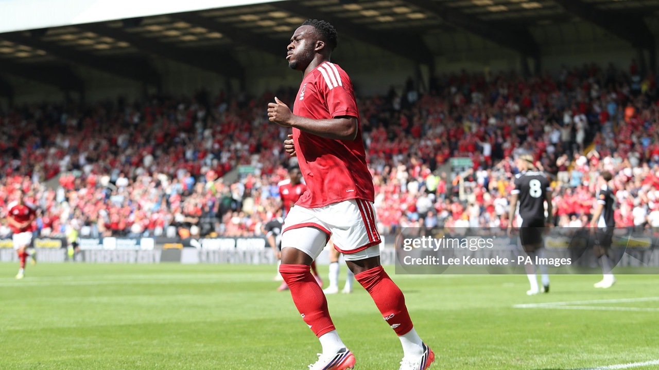 Arnaud Kalimuendo Dikejar Real Betis, Nottingham Forest Pasang Harga Tinggi