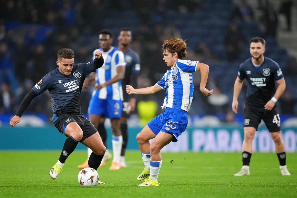 AS Roma Ajukan Tiga Tawaran untuk Winger Muda Porto, Mora - sumber: (footballitalia)