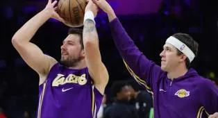 Austin Reaves Sambut Tantangan Golf dengan Doncic di Slovenia