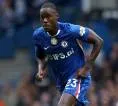 Como Resmi Merekrut Trevoh Chalobah dari Chelsea