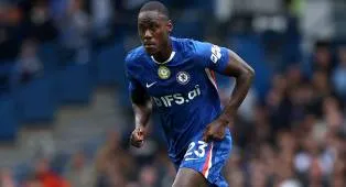 Como Resmi Merekrut Trevoh Chalobah dari Chelsea