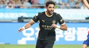 Enzo Maresca Buka Pintu Kepergian Omar Marmoush dari Man City