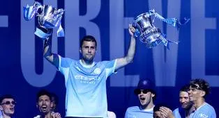 Fans Manchester City Desak Rodri Tak Dijual Murah ke Barcelona