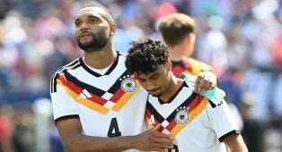 Jonathan Tah Akui Senang Bisa Bereuni dengan Nathaniel Brown di Bayern