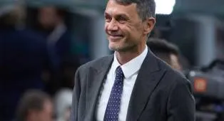 Kenang Franco Baresi, Paolo Maldini: Sedikit Kata, Banyak Tindakan
