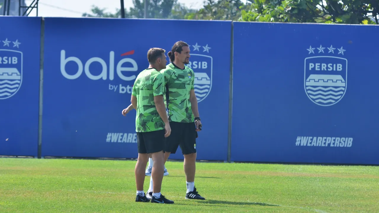 Asisten pelatih Persib, Zlatko Runje