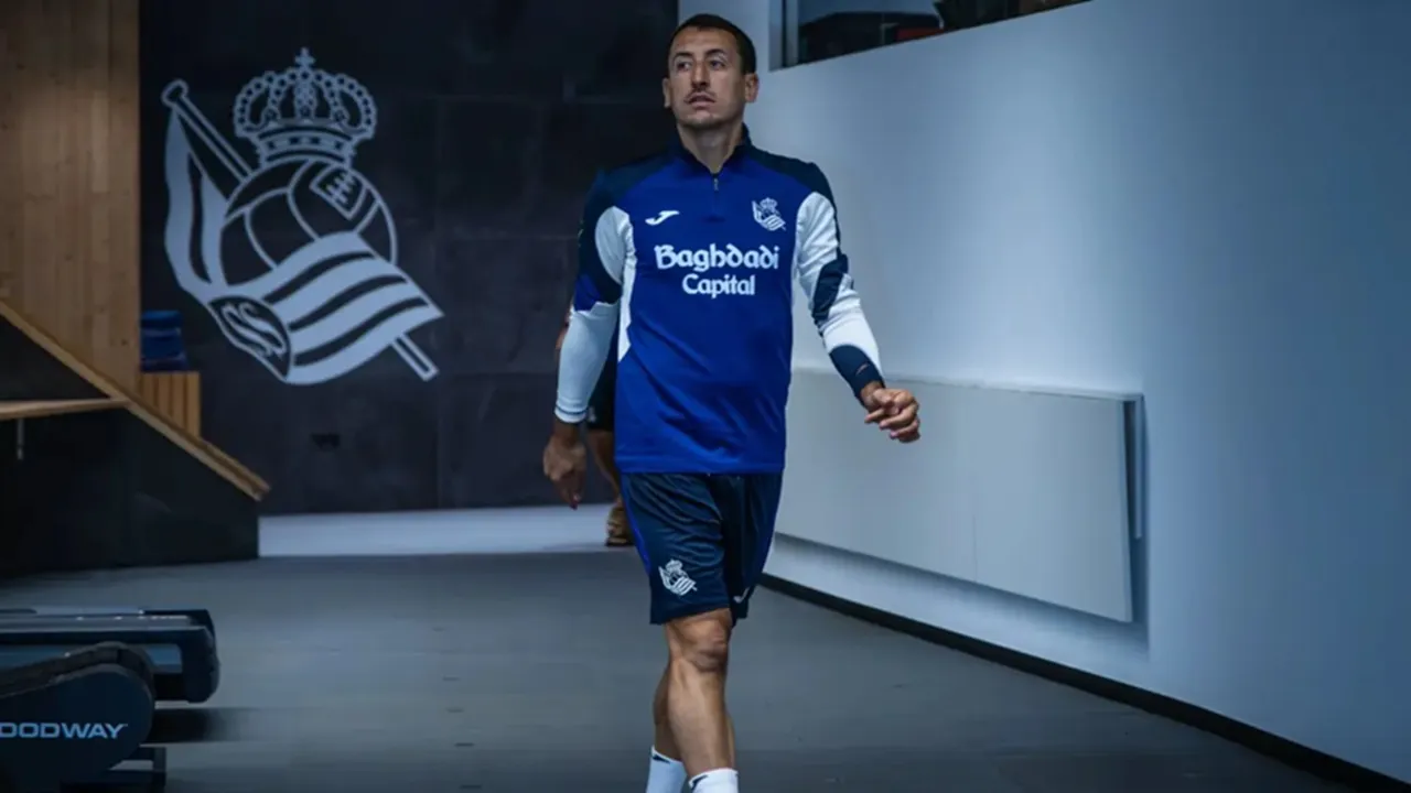 Mikel Oyarzabal Telah Tiba di Markas Real Sociedad